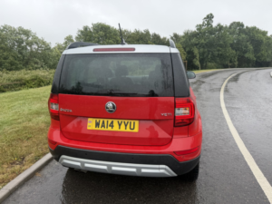 2014 Skoda Yeti 2.0 Tdi Elegance in Red — image 4
