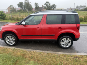 2014 Skoda Yeti 2.0 Tdi Elegance in Red — image 6