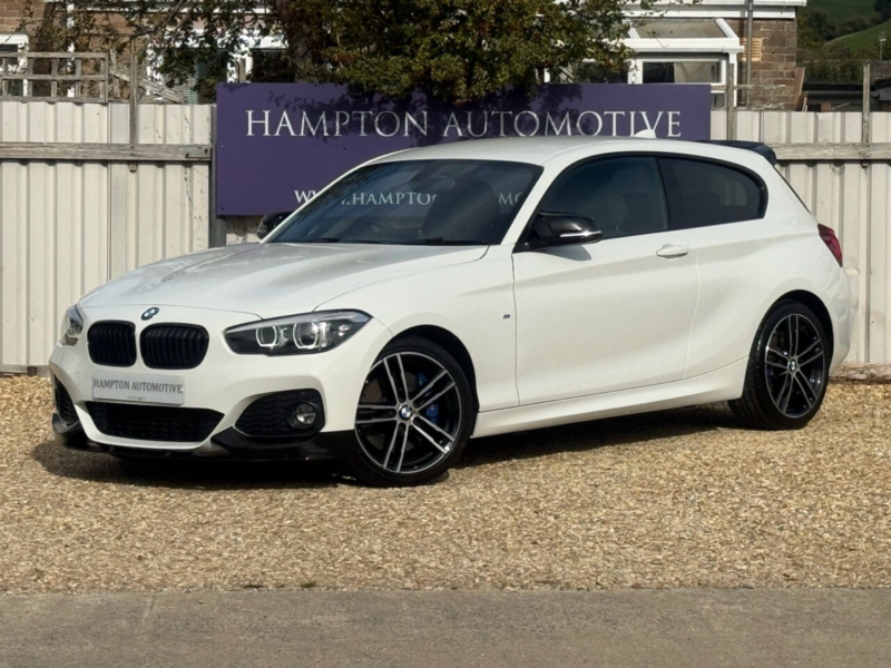 2017 BMW 1 Series 1.5 118i M Sport Shadow Edition Hatchback 3dr Petrol Manual Euro 6 (s/s) (136 Ps) in White — image 1
