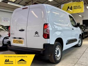 2023 Citroen Berlingo 1.5 Bluehdi 1000 Enterprise Edition M Swb Euro 6 (s/s) 5dr in White — image 4