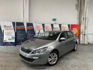2017 Peugeot 308 1.2 Puretech Active Euro 6 (s/s) 5dr in Grey — image 2