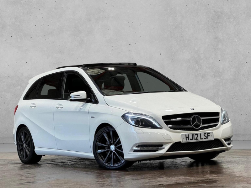 2012 Mercedes-Benz B Class 1.8 B180 Cdi Blueefficiency Sport Euro 5 (s/s) 5dr in White — image 1
