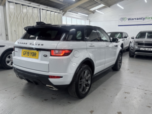 2019 Land Rover Range Rover Evoque 2.0 Td4 Landmark in White — image 3