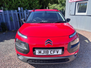 2018 Citroen C4 Cactus 1.6 Bluehdi Flair in Red — image 4