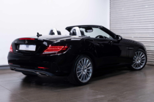 2019 Mercedes-Benz Slc 2.0 Slc300 Amg Line G-Tronic Euro 6 (s/s) 2dr in Black — image 2