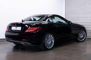 2019 Mercedes-Benz Slc 2.0 Slc300 Amg Line G-Tronic Euro 6 (s/s) 2dr in Black — image 4