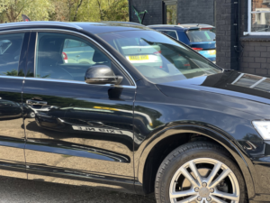 2018 Audi Q3 1.4 Tfsi Cod S Line Edition in Black — image 5