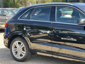 2018 Audi Q3 1.4 Tfsi Cod S Line Edition in Black — image 6