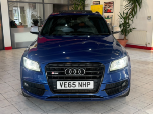 2015 Audi Sq5 3.0 Bitdi V6 in Blue — image 5