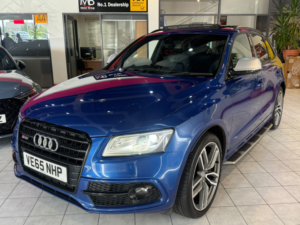 2015 Audi Sq5 3.0 Bitdi V6 in Blue — image 6
