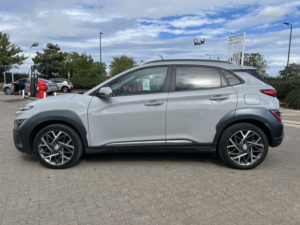 2023 Hyundai Kona 1.6 Kona Hev Premium My23 in Grey — image 4