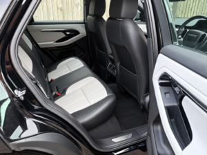 2019 Land Rover Range Rover Evoque 2.0 P200 R-Dynamic S Auto Petrol 4WD Euro 6 Mhev in Black — image 4