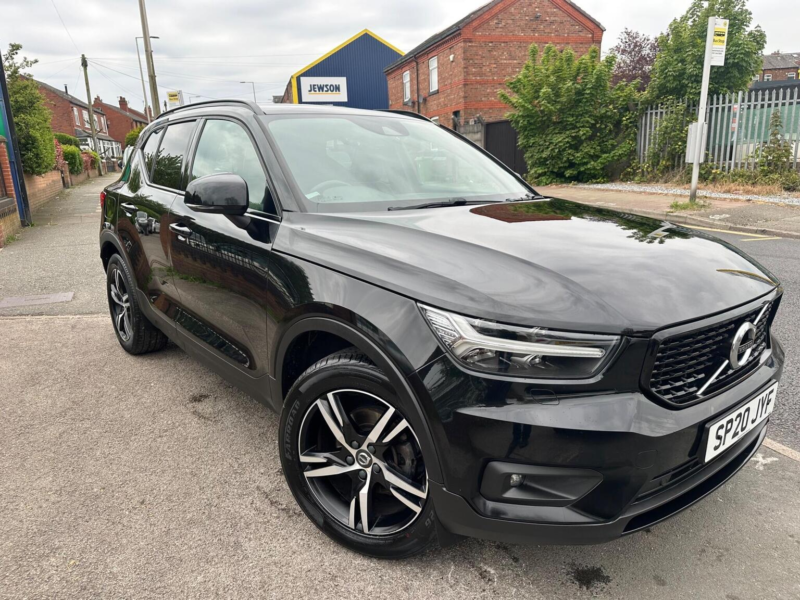 2020 Volvo Xc40 1.5 T3 R-Design Euro 6 (s/s) 5dr in Black — image 1