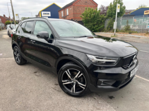 2020 Volvo Xc40 1.5 T3 R-Design Euro 6 (s/s) 5dr in Black — image 6