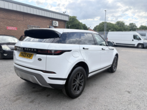 2019 Land Rover Range Rover Evoque 2.0 D150 in White — image 3