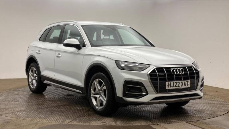 2022 Audi Q5 2.0 Tfsie 50 Sport SUV 5dr Petrol Plug-In Hybrid S Tronic Quattro Euro 6 (s/s) 17.9kwh (299 Ps) in White — image 1