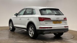 2022 Audi Q5 2.0 Tfsie 50 Sport SUV 5dr Petrol Plug-In Hybrid S Tronic Quattro Euro 6 (s/s) 17.9kwh (299 Ps) in White — image 3