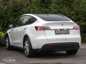 2022 Tesla Model Y (dual Motor) Long Range Auto 4wde 5dr in White — image 5