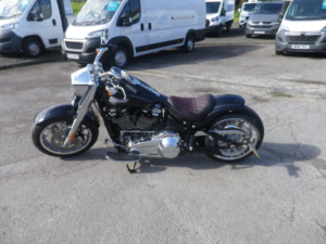 2022 Harley-Davidson Softail Flfbs Fatboy 114 in Black — image 4