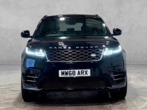 2018 Land Rover Range Rover Velar 2.0 D180 R-Dynamic Se Auto 4WD Euro 6 (s/s) 5dr in Black — image 5