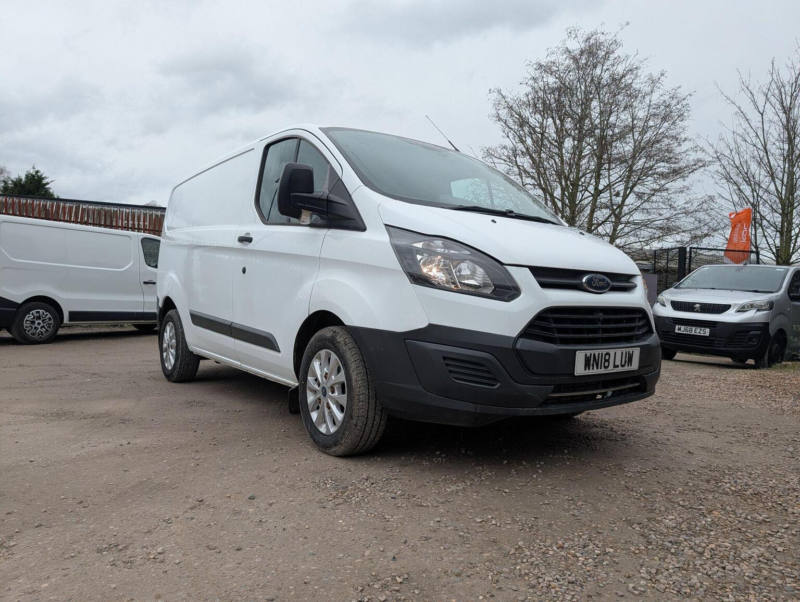 2018 Ford Transit Custom 2.0 Tdci 270 L1 H1 5dr in White — image 1