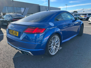 2015 Audi Tts 2.0 Tfsi in Blue — image 6