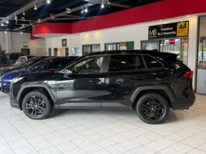 2022 Toyota Rav4 2.5 Vvt-H Design in Black — image 5