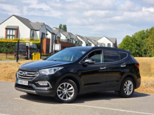 2016 Hyundai Santa Fe 2.2 Crdi Blue Drive Premium SUV 5dr Diesel Manual 4WD Euro 6 (s/s) (7 Seat) (200 Ps) in Black — image 3