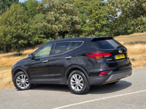 2016 Hyundai Santa Fe 2.2 Crdi Blue Drive Premium SUV 5dr Diesel Manual 4WD Euro 6 (s/s) (7 Seat) (200 Ps) in Black — image 5
