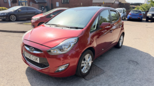 2011 Hyundai Ix20 1.6 Style in Red — image 3