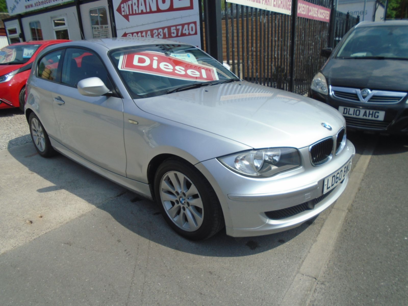 2010 BMW 1 Series 2.0 116d Es Hatchback 3dr Diesel Manual Euro 5 (s/s) (116 Ps) in Silver — image 1