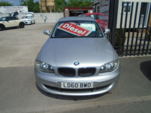 2010 BMW 1 Series 2.0 116d Es Hatchback 3dr Diesel Manual Euro 5 (s/s) (116 Ps) in Silver — image 2