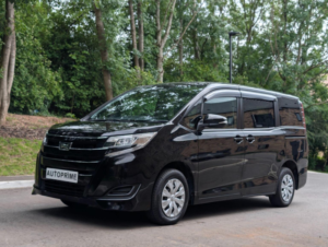 2020 Toyota Noah 2.0 X Welcab Wheelchair Accessible in Black — image 3