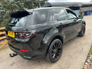 2021 Land Rover Discovery Sport 2.0 D200 Mhev R-Dynamic Hse in Black — image 5
