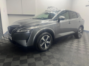 2024 Nissan Qashqai 1.3 Dig-T Mhev N-Connecta Euro 6 (s/s) 5dr in Grey — image 2