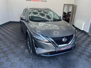 2024 Nissan Qashqai 1.3 Dig-T Mhev N-Connecta Euro 6 (s/s) 5dr in Grey — image 5
