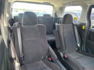 2012 Toyota Vellfire 2.4z 7 Seats in Black — image 6