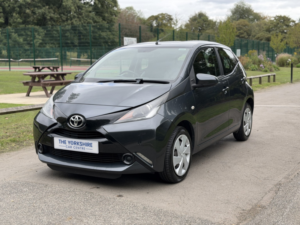 2016 Toyota Aygo 1.0 Vvt-I X-Play in Grey — image 3