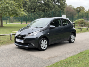 2016 Toyota Aygo 1.0 Vvt-I X-Play in Grey — image 5