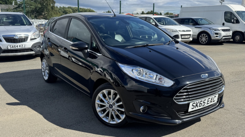 2015 Ford Fiesta 1.0 T Ecoboost Titanium X in Black — image 1