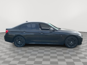 2014 BMW 3 Series 2.0 320i M Sport Saloon 4dr Petrol Auto Xdrive Euro 6 (s/s) (184 Ps) in Black — image 6