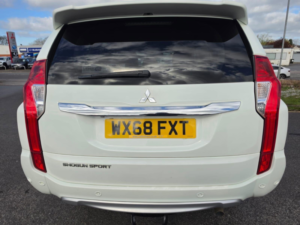 2018 Mitsubishi Shogun Sport 2.4d 4 SUV 5dr Diesel Auto 4WD Euro 6 (181 Ps) in White — image 6