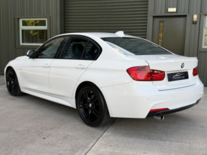 2015 BMW 3 Series 2.0 320i M Sport Saloon in White — image 2