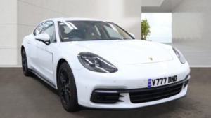 2019 Porsche Panamera 3.0 V6 4 Pdk in White — image 6