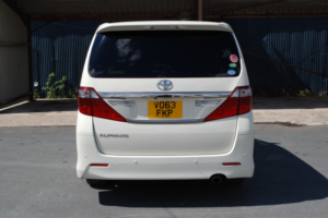 2013 Toyota Alphard 2.4 Gold Edition 7 Seats in Cream — image 5