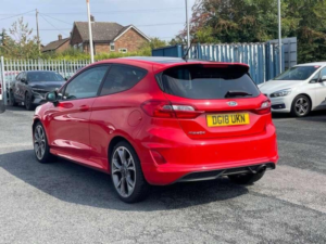 2018 Ford Fiesta 1.0t Ecoboost St-Line Euro 6 (s/s) 3dr in Red — image 5
