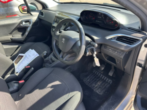 2012 Peugeot 208 1.2 Vti Access+ in Silver — image 4