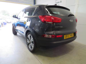 2014 Kia Sportage 1.7 Crdi Ecodynamics 3 2WD Euro 5 (s/s) 5dr in Silver — image 4