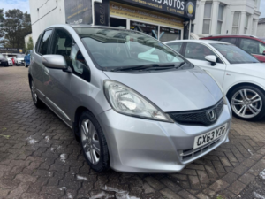 2013 Honda Jazz 1.4 I-Vtec Es Plus Euro 5 5dr in Silver — image 2