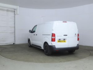 2021 Citroen Dispatch 1.5 Bluehdi 1000 Enterprise M Fwd 2 Euro 6 (s/s) 6dr in White — image 4